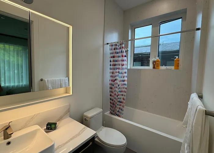 New Lux House On Vancouver West